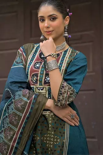women ethnic motifs printed regular mirror work cotton kurta with trousers & with dupatta