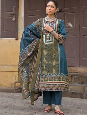 women ethnic motifs printed regular mirror work cotton kurta with trousers & with dupatta 5