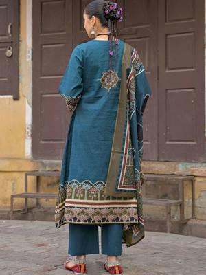 women ethnic motifs printed regular mirror work cotton kurta with trousers & with dupatta 7