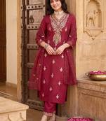 women ethnic motifs embroidered regular thread work kurta with trousers & with dupatta