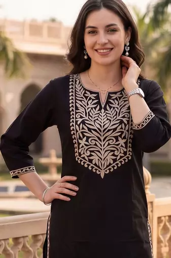 women ethnic motifs embroidered regular thread work cotton kurta with trousers