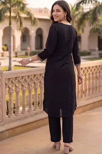 women ethnic motifs embroidered regular thread work cotton kurta with trousers