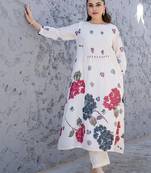 women floral printed regular cotton kurta with trousers