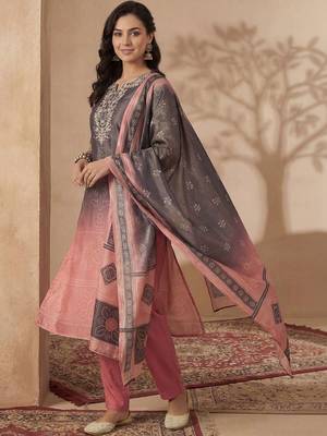 women ombre embroidered regular thread work kurta with trousers & with dupatta 2