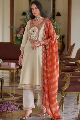 women ethnic motifs embroidered regular thread work kurta with trousers & with dupatta