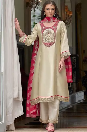 women ethnic motifs embroidered regular kurta with palazzos & with dupatta
