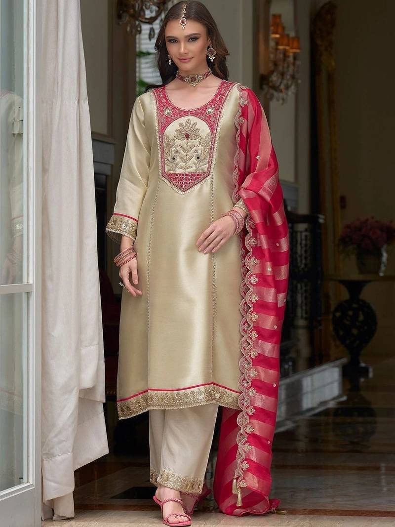 women ethnic motifs embroidered regular kurta with palazzos & with dupatta