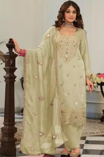 women ethnic motifs embroidered regular mirror work kurta with salwar & with dupatta