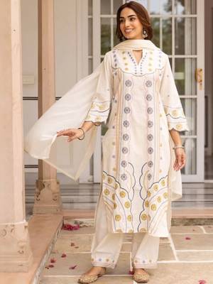 women ethnic motifs embroidered regular thread work cotton kurta with palazzos & with dupatta 4
