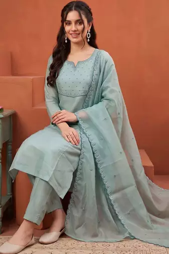 women embroidered regular thread work kurta with trousers & with dupatta