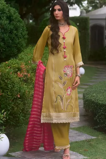 women ethnic motifs embroidered regular thread work kurta with palazzos & with dupatta