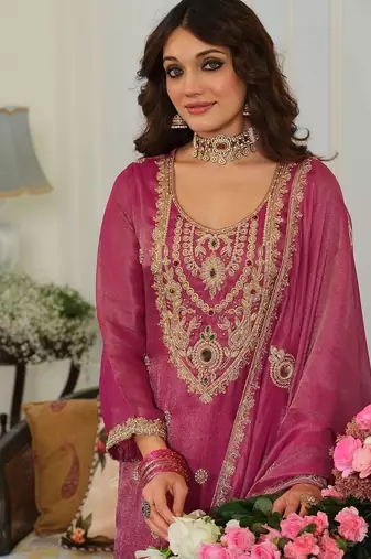 women ethnic motifs embroidered regular gotta patti kurta with patiala & with dupatta
