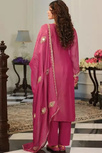 women ethnic motifs embroidered regular gotta patti kurta with patiala & with dupatta