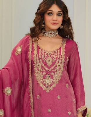 women ethnic motifs embroidered regular gotta patti kurta with patiala & with dupatta 6