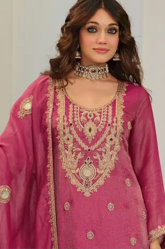 women ethnic motifs embroidered regular gotta patti kurta with patiala & with dupatta