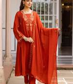 women ethnic motifs embroidered regular thread work kurta with trousers & with dupatta