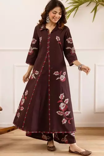 women floral printed regular cotton kurta with palazzos