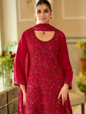 women ethnic motifs embroidered regular sequinned kurta with patiala & with dupatta 4
