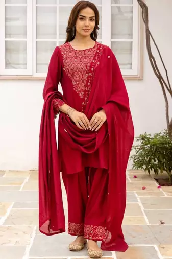 women ethnic motifs embroidered regular thread work kurta with patiala & with dupatta