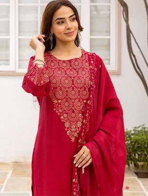 women ethnic motifs embroidered regular thread work kurta with patiala & with dupatta 6
