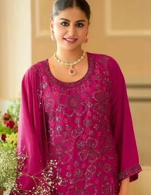 women ethnic motifs embroidered regular sequinned kurta with patiala & with dupatta 2
