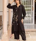 women ethnic motifs embroidered regular thread work kurta with trousers