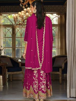 women ethnic motifs embroidered regular mirror work kurta with sharara & with dupatta 3