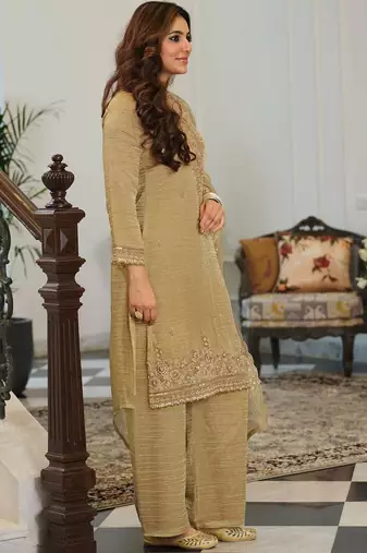 women ethnic motifs embroidered regular sequinned kurta with palazzos & with dupatta