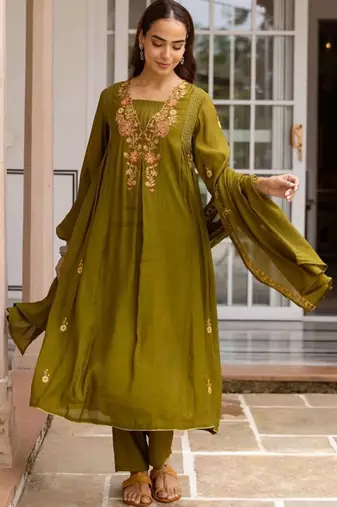women ethnic motifs embroidered empire thread work kurta with trousers & with dupatta