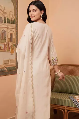 women ethnic motifs embroidered regular thread work liva kurta with trousers & with dupatta