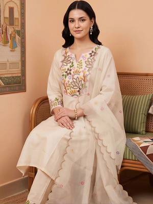 women ethnic motifs embroidered regular thread work liva kurta with trousers & with dupatta 5