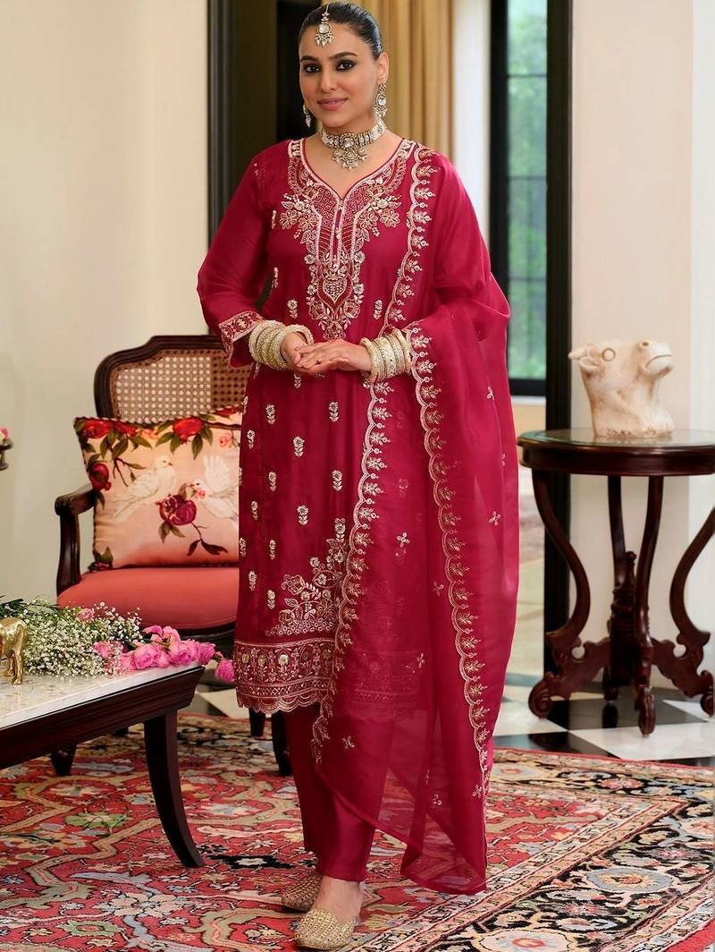 women ethnic motifs embroidered regular thread work kurta with trousers & with dupatta