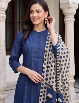 women ethnic motifs regular kurta with trousers & with dupatta 2