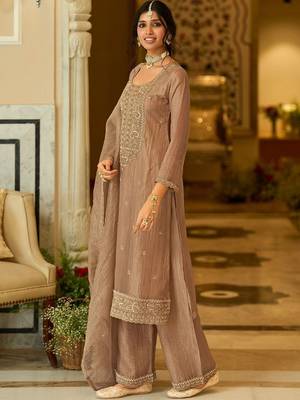 women ethnic motifs embroidered regular thread work kurta with palazzos & with dupatta 6