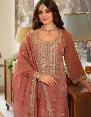 women ethnic motifs embroidered sequinned kurta with trousers & with dupatta 2