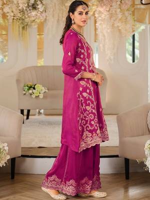women ethnic motifs embroidered regular thread work kurta with palazzos & with dupatta 3