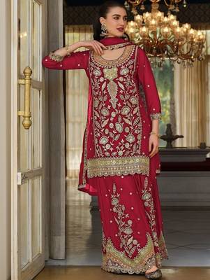 women ethnic motifs embroidered regular thread work kurta with sharara & with dupatta 2