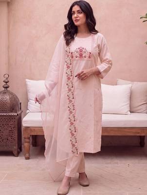 women floral embroidered regular thread work kurta with trousers & with dupatta 1