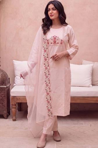 women floral embroidered regular thread work kurta with trousers & with dupatta