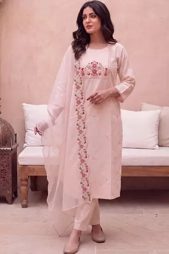 women floral embroidered regular thread work kurta with trousers & with dupatta