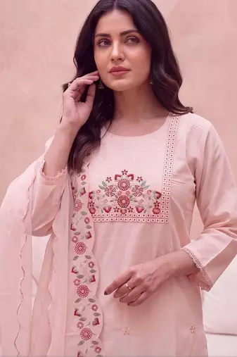 women floral embroidered regular thread work kurta with trousers & with dupatta