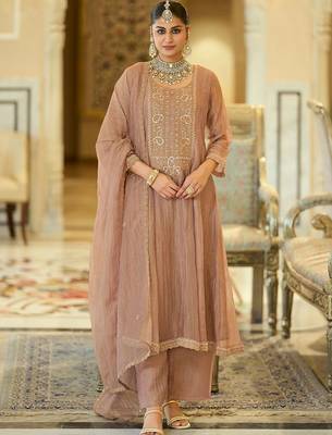 women ethnic motifs embroidered regular sequinned kurta with trousers & with dupatta 1