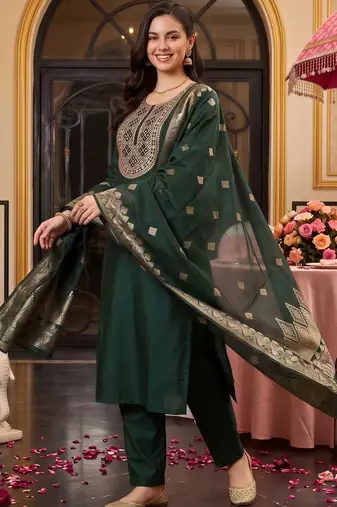women ethnic motifs embroidered regular mirror work liva kurta with trousers & with dupatta