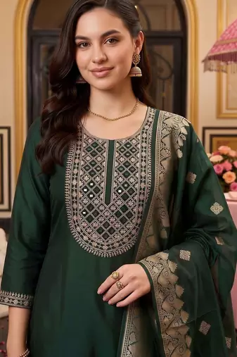 women ethnic motifs embroidered regular mirror work liva kurta with trousers & with dupatta