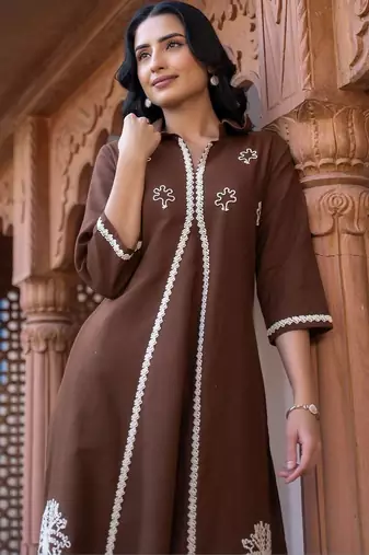 women ethnic motifs embroidered regular thread work cotton kurta with trousers