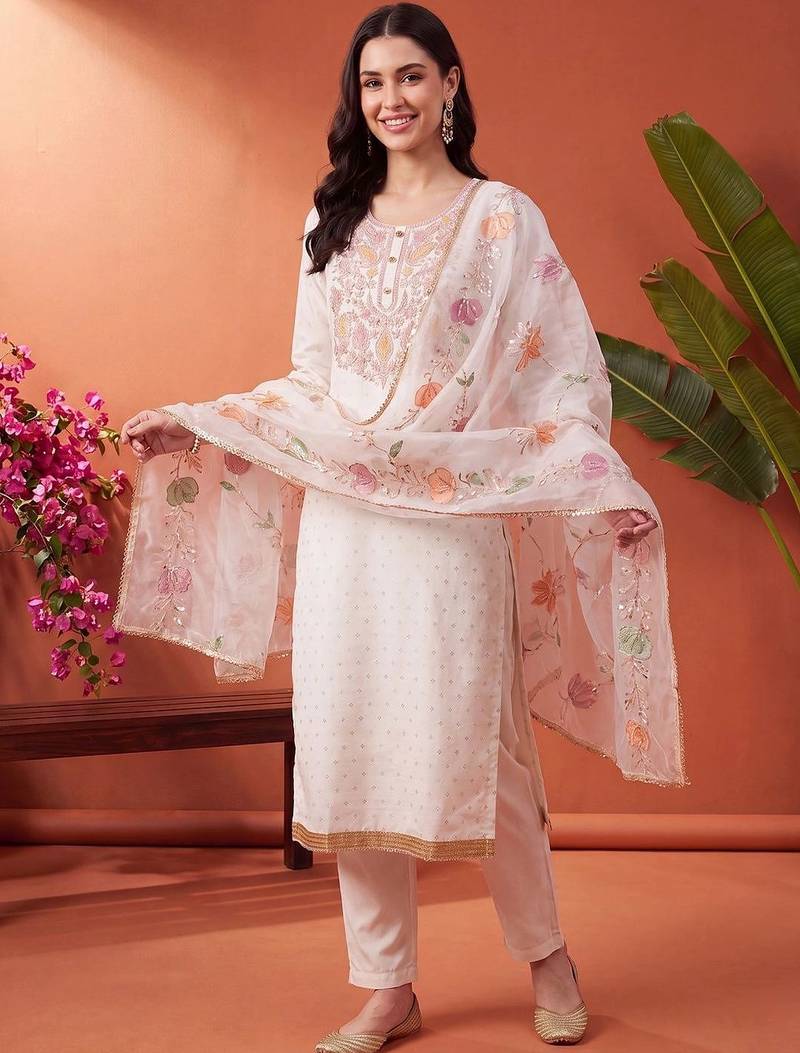 women ethnic motifs embroidered regular thread work kurta with trousers & with dupatta