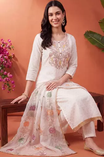 women ethnic motifs embroidered regular thread work kurta with trousers & with dupatta