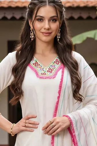 women ethnic motifs embroidered regular thread work kurta with trousers & with dupatta