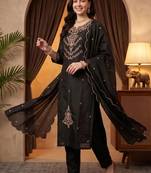 women ethnic motifs embroidered regular thread work kurta with trousers & with dupatta