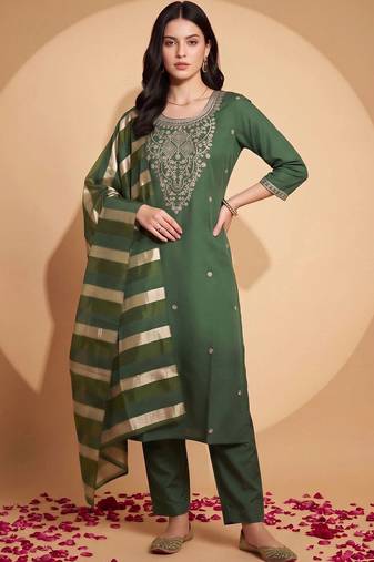 women ethnic motifs embroidered regular thread work kurta with trousers & with dupatta